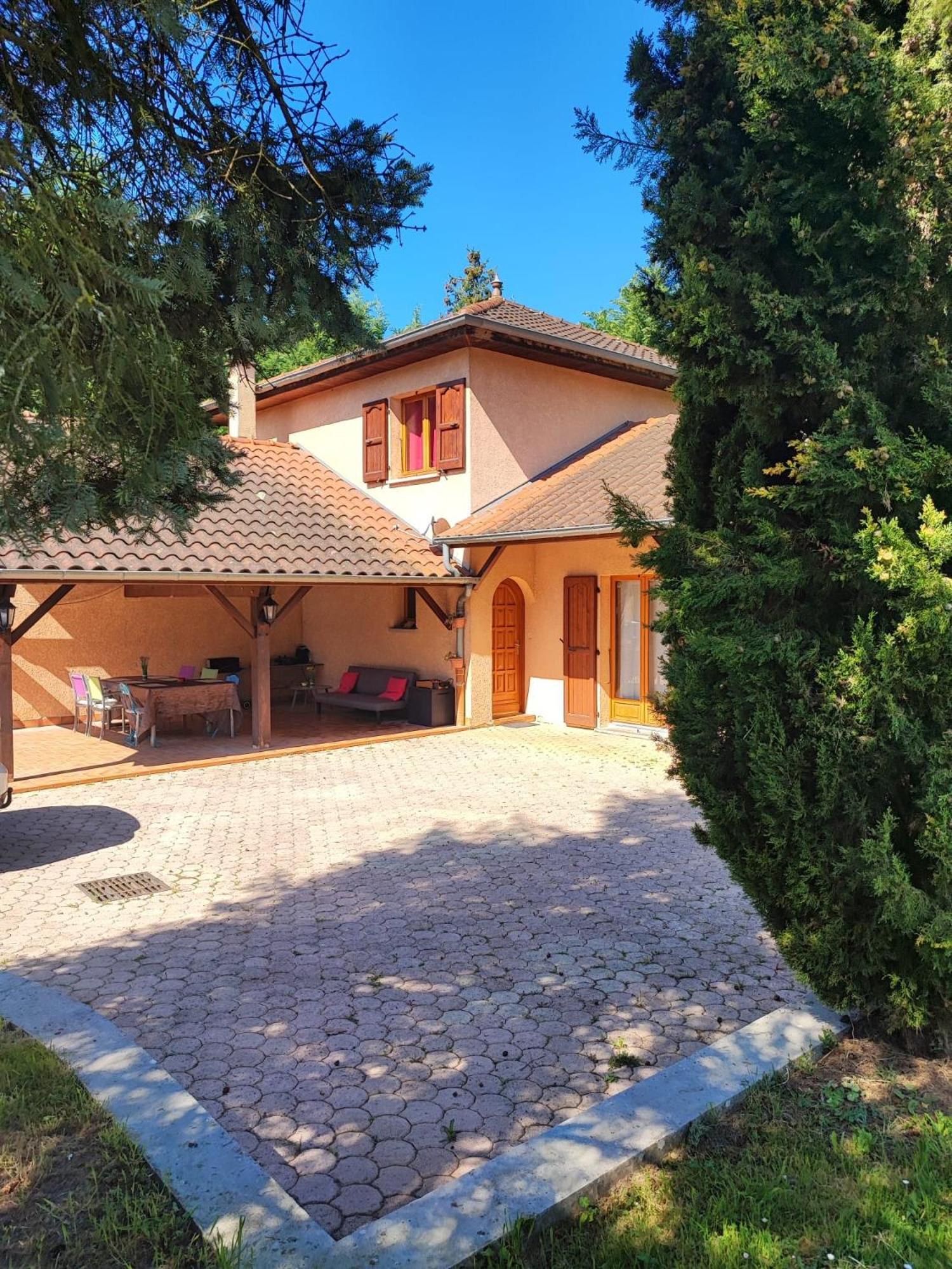 Les Charmettes Villa Saint-Chef Exterior photo